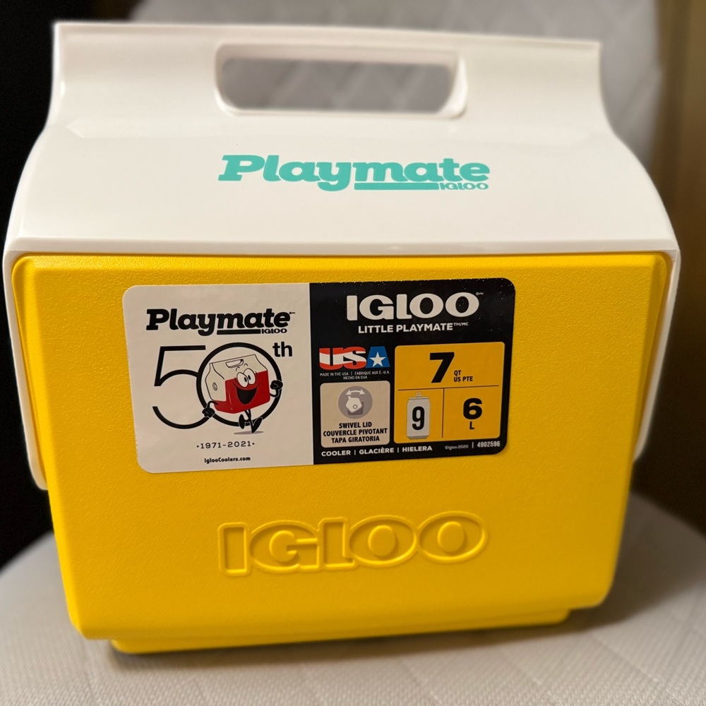 Igloo Playmate Yellow and White Cooler